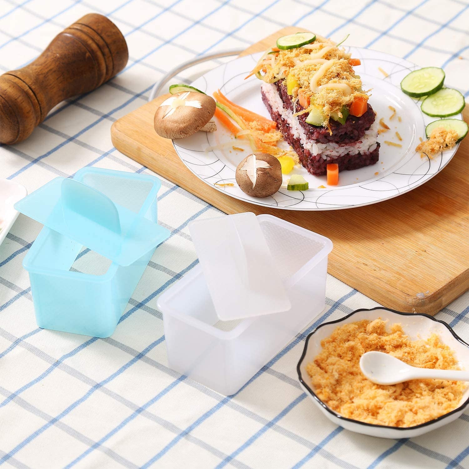 Non Stick Musubi Maker Press, BPA Free Sushi Making Kit Onigiri Mold, Non-Toxic Luncheon Meat Press Hawaiian Spams Musubi Maker Mold (Blue)